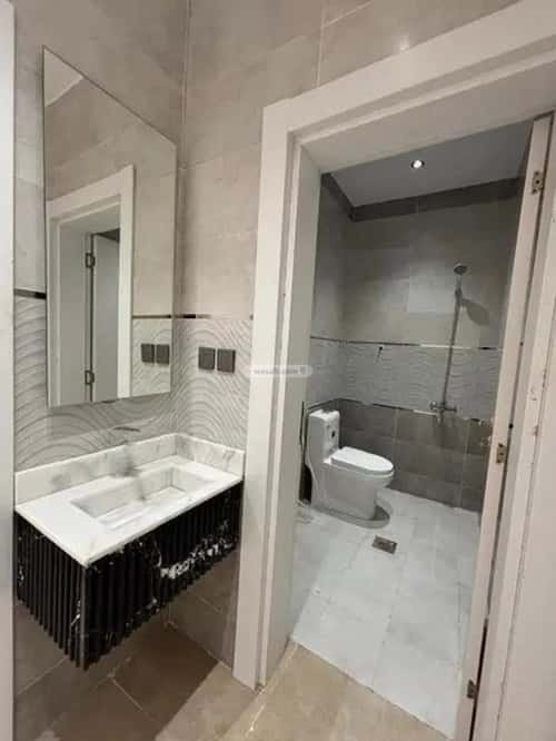 5 bedroom apartment in Muraykh 5