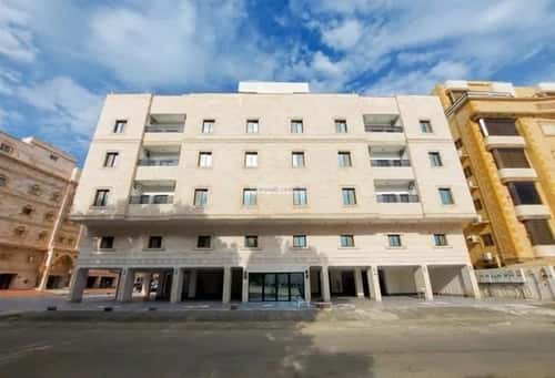 4 bedroom apartment in Al Marwa 1