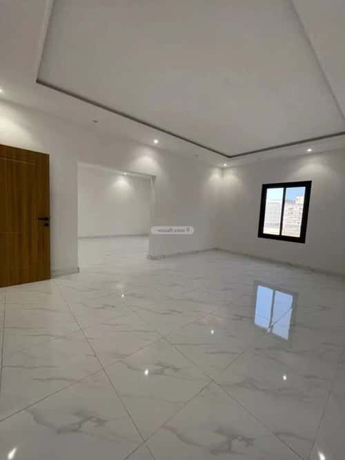 4 bedroom apartment in Al Marwa 3
