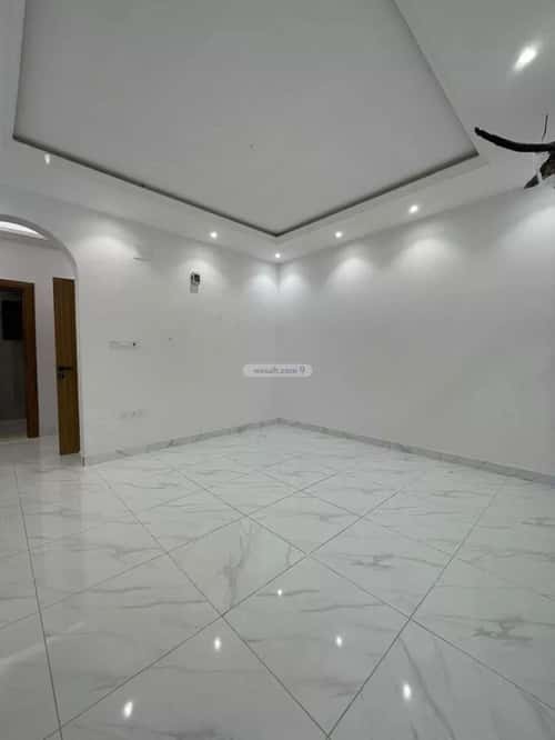 4 bedroom apartment in Al Marwa 6
