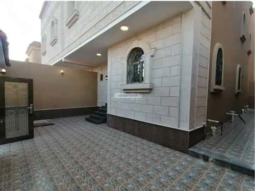 5 bedroom villa in Al Shiraa 4