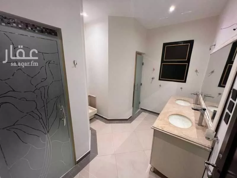 4 bedroom villa in Al Sulaimaniyyah, Riyadh 9