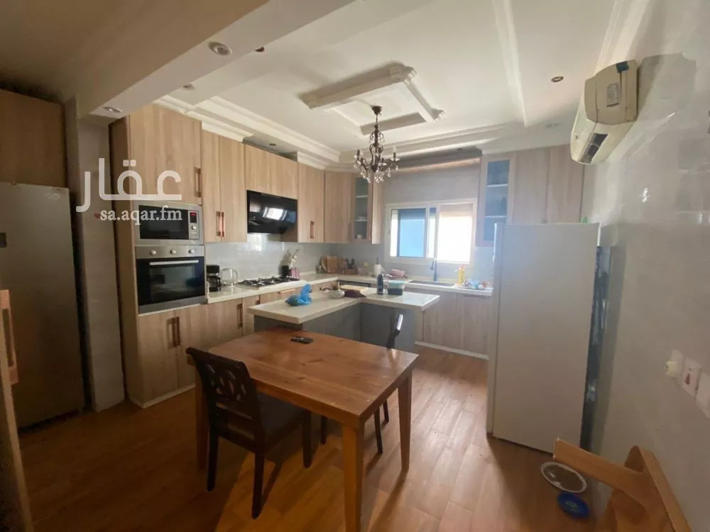 8 bedroom villa in Irqah, Riyadh 6