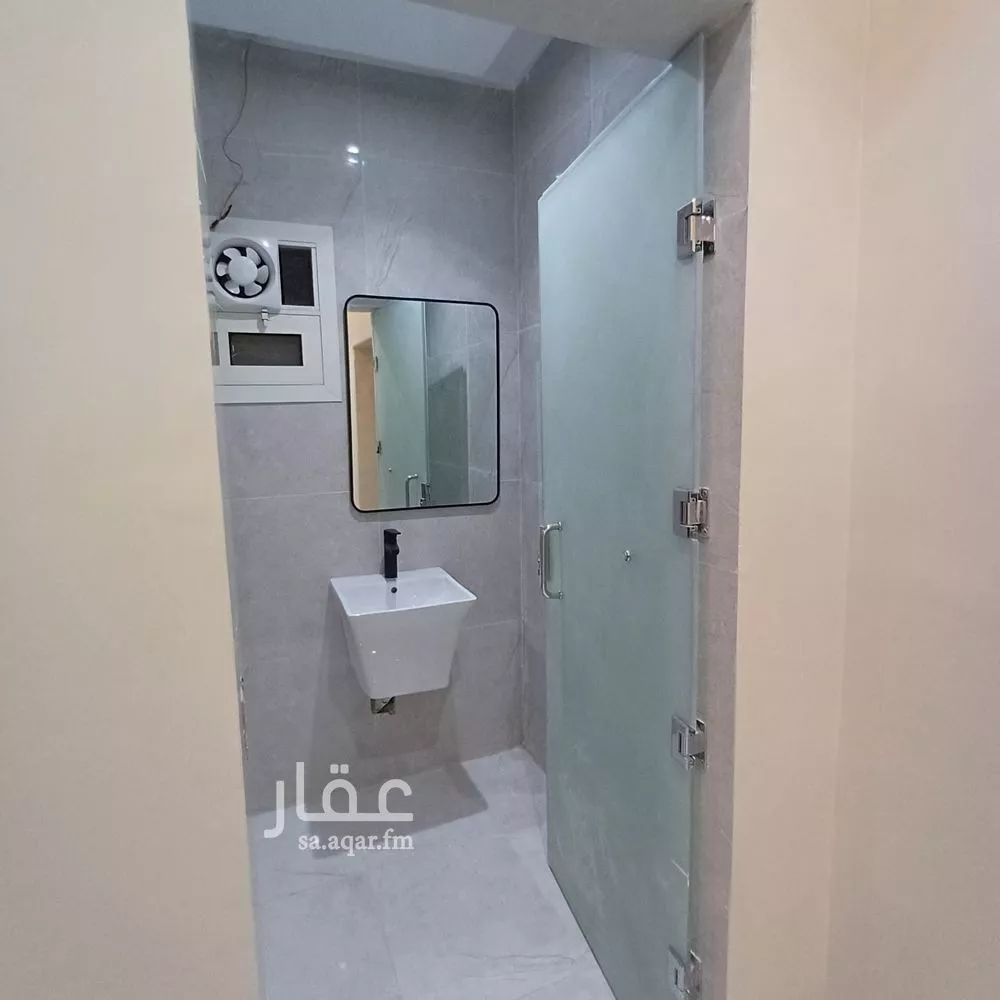 1 bedroom apartment in Al Aqiq 15