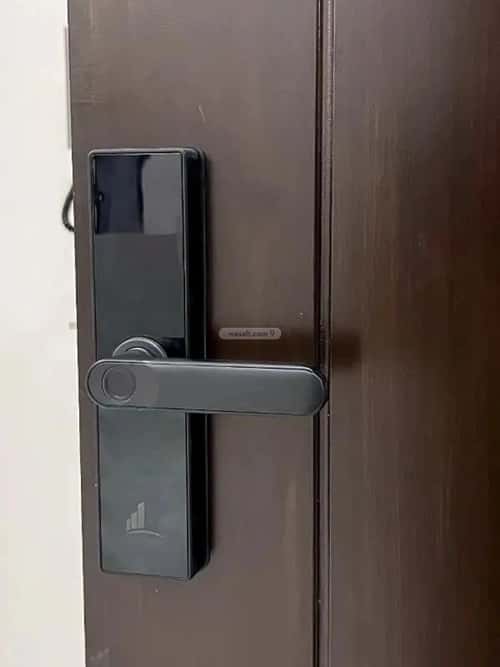 شقة 6 غرف في المروة 4