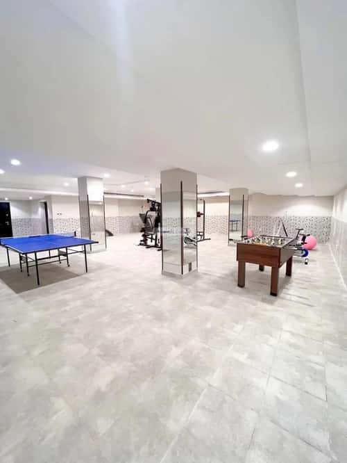 5 bedroom apartment in Al Salamah 7