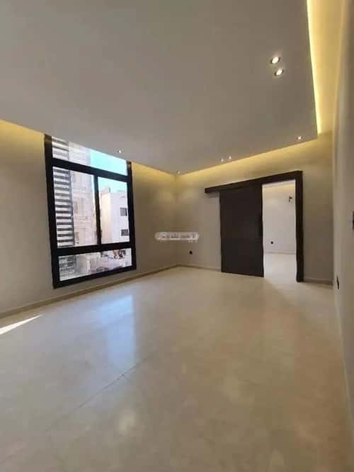 6 bedroom apartment in Al Marwa 8