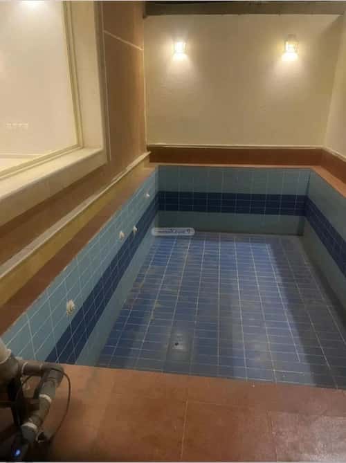 10 bedroom villa in Al Hamdaniyah 3