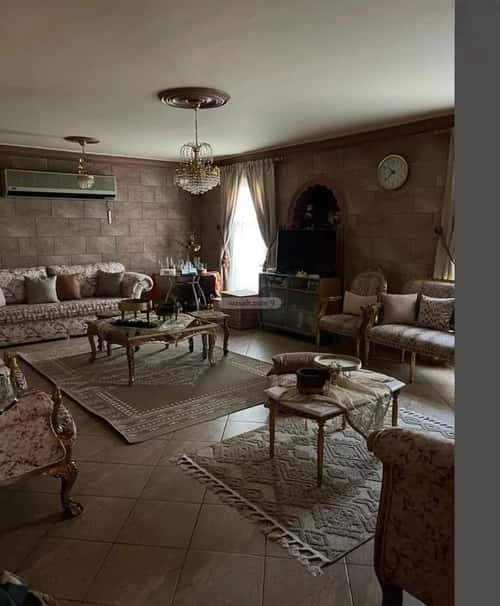 فيلا 9 غرف في المرجان 12