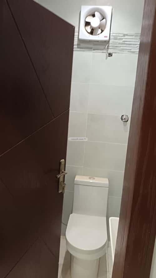3 bedroom apartment in Mishrifah 3