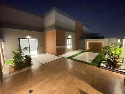 شقة 5 غرف في النزهة 4
