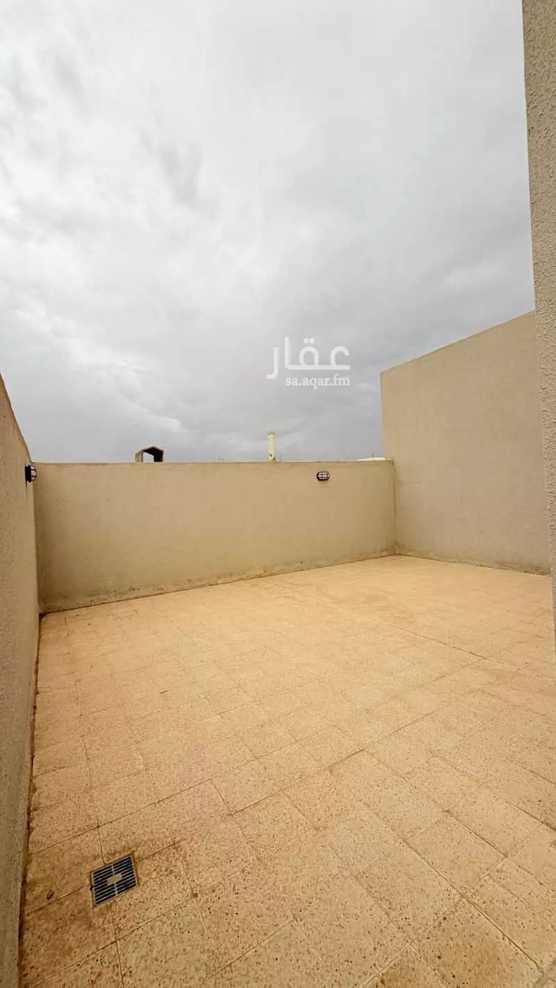 4 bedroom apartment in Badr, Riyadh 14