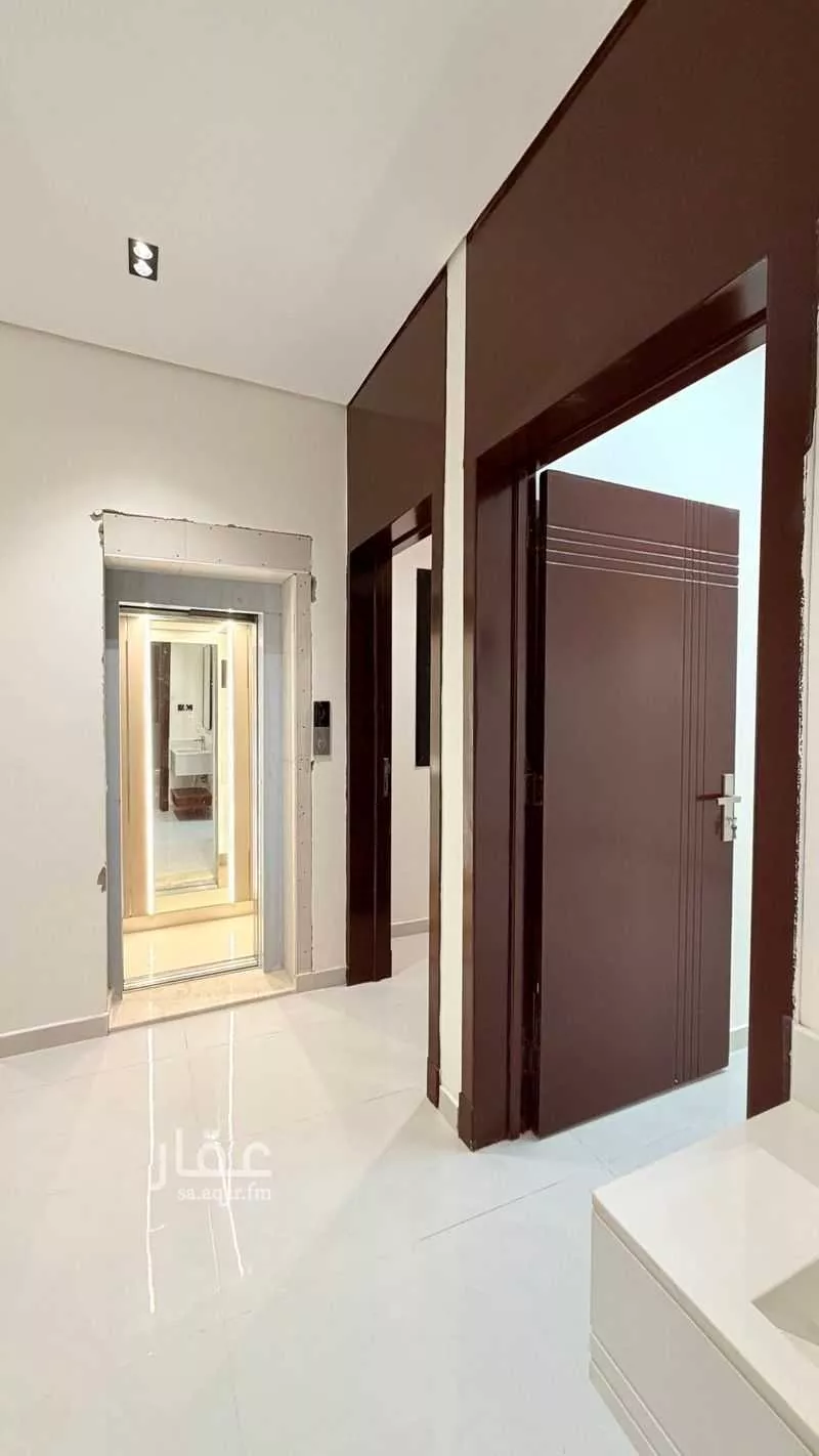 4 bedroom apartment in Badr, Riyadh 7