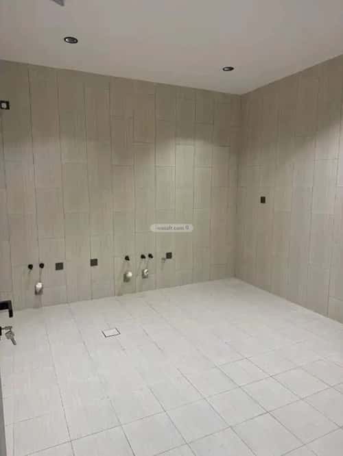 5 bedroom apartment in Al Nuzhah 4