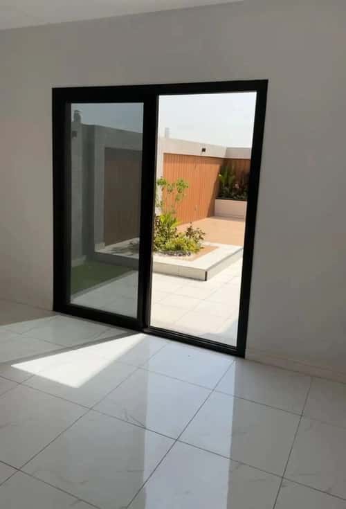5 bedroom apartment in Al Nuzhah 6