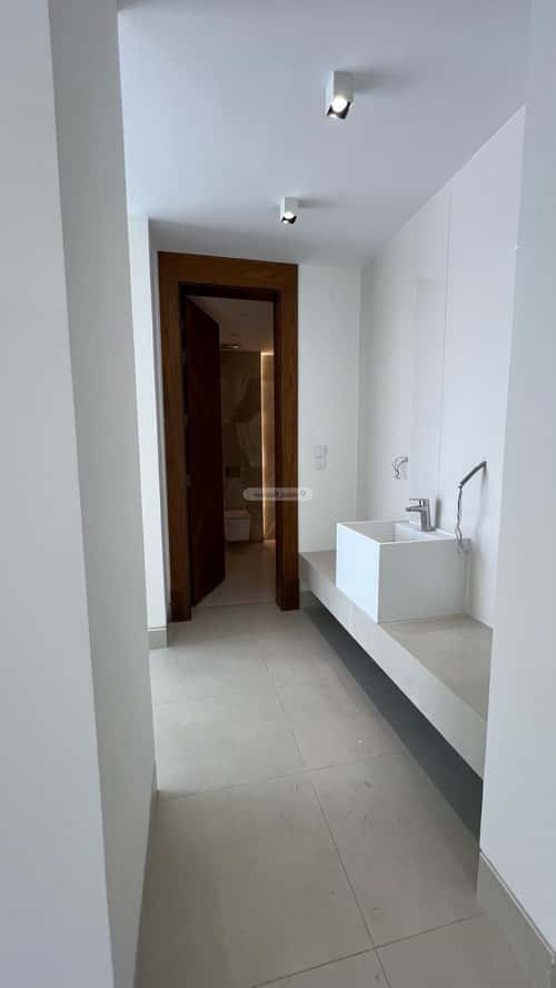 6 bedroom apartment in Al Nuzhah 3