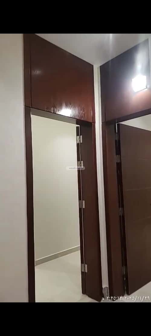 شقة 4 غرف في الريان 3
