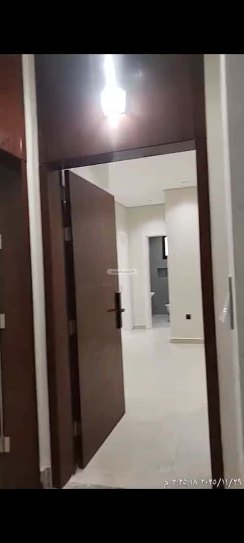شقة 4 غرف في الريان 4