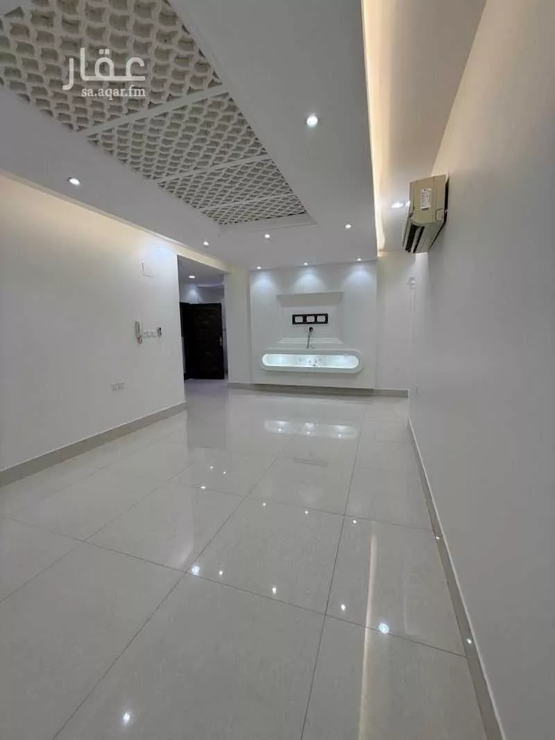 3 bedroom apartment in Al Rabwa, Riyadh 5