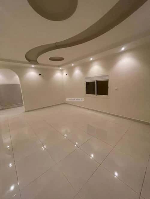 6 bedroom villa in Al Yaqout 4