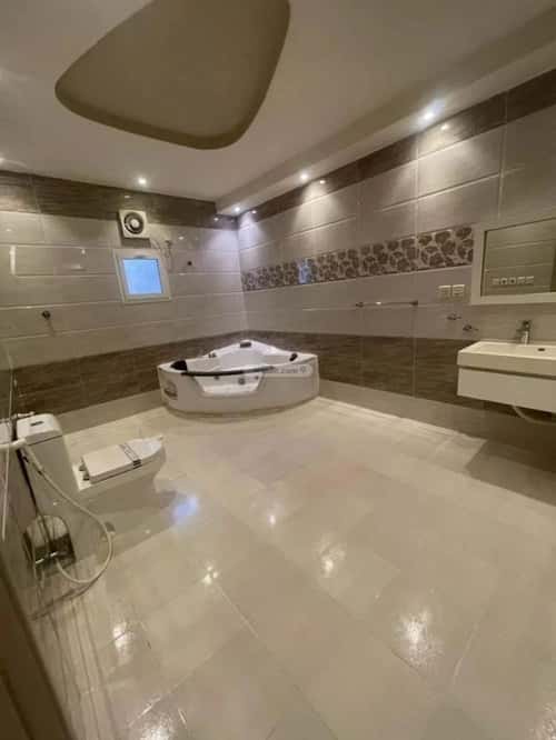 6 bedroom villa in Al Yaqout 8