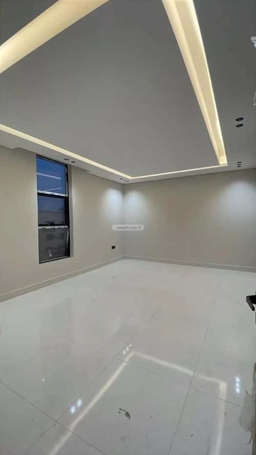 6 bedroom villa in Al Hamdaniyah 2