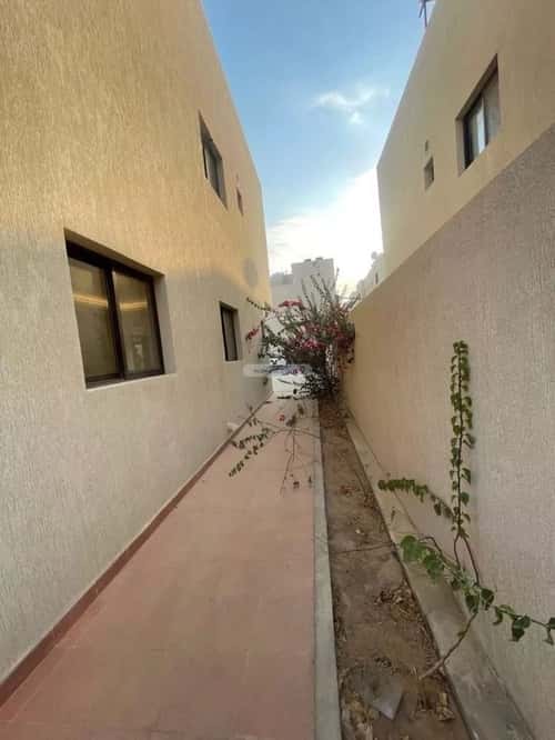 فيلا 5 غرف في الصواري 3