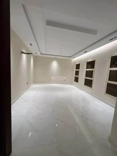 5 bedroom villa in Az Zomorod 2
