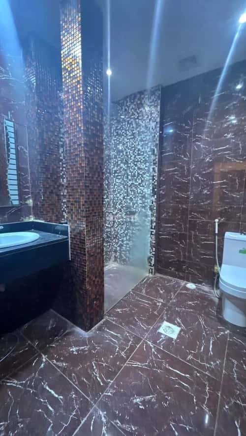 6 bedroom villa in Al Yaqout 4