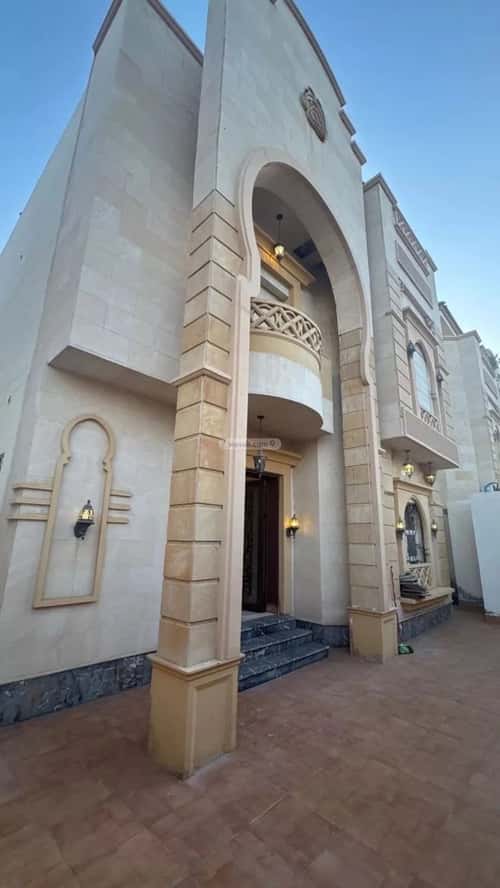 6 bedroom villa in Al Yaqout 3