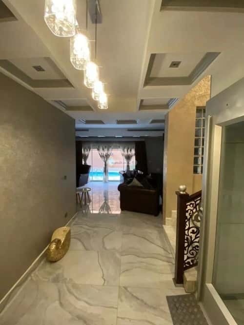 6 bedroom villa in Al Basateen 8