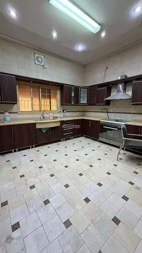 6 bedroom villa in Abhur South 2