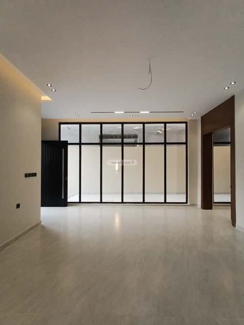 10 bedroom villa in Al Rahmaniyyah 3