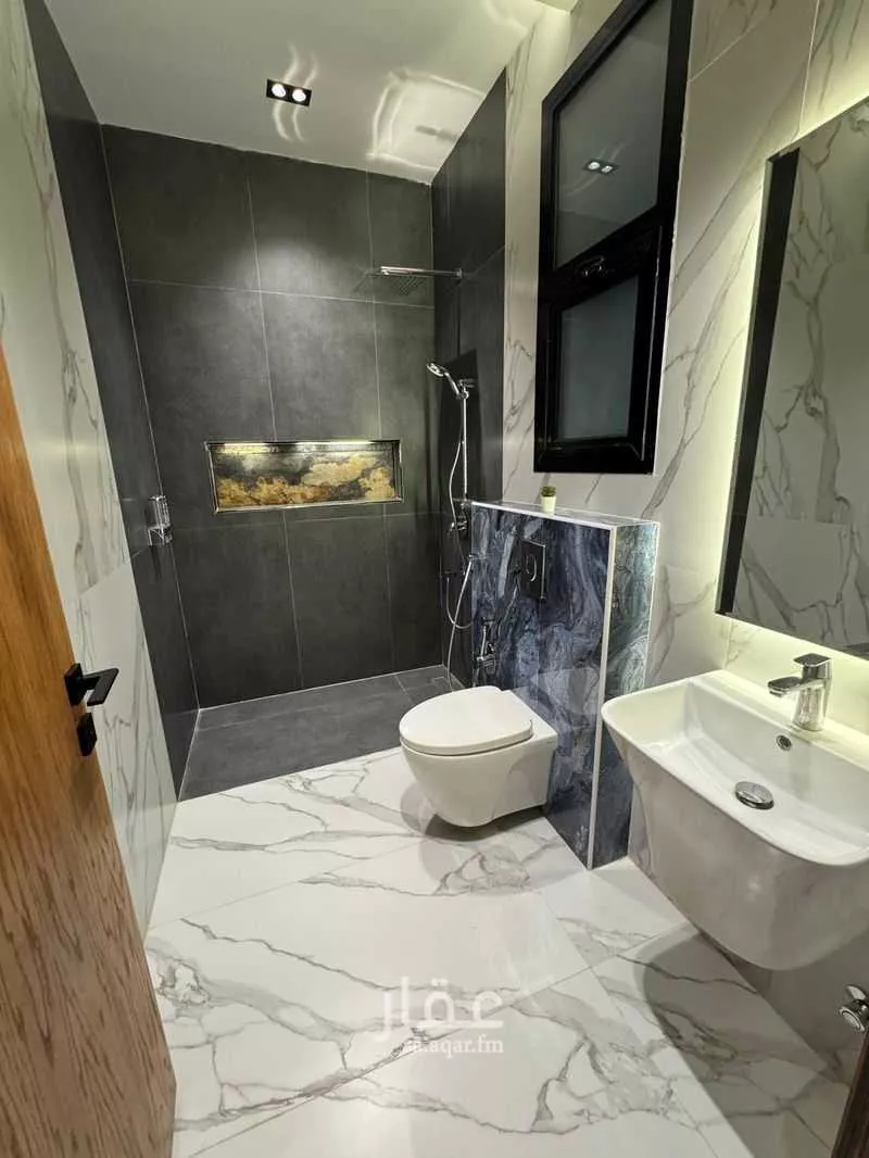 4 bedroom apartment in Al Qairawan, Riyadh 5