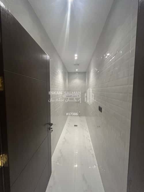 5 bedroom apartment in Muraykh 7