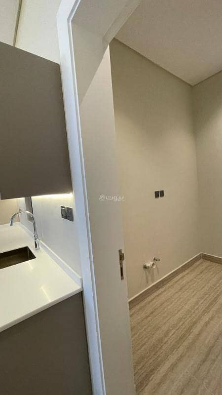 4 bedroom apartment in As Sadafah, Eastern Province 9