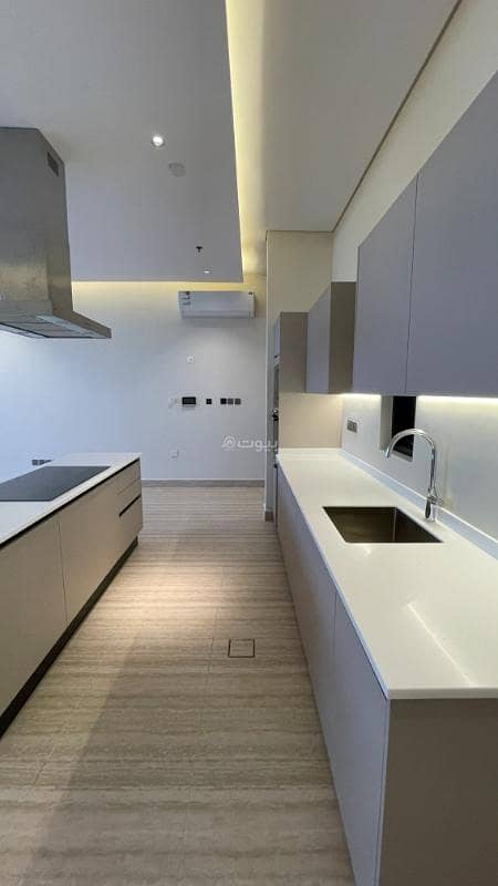 4 bedroom apartment in As Sadafah, Eastern Province 10