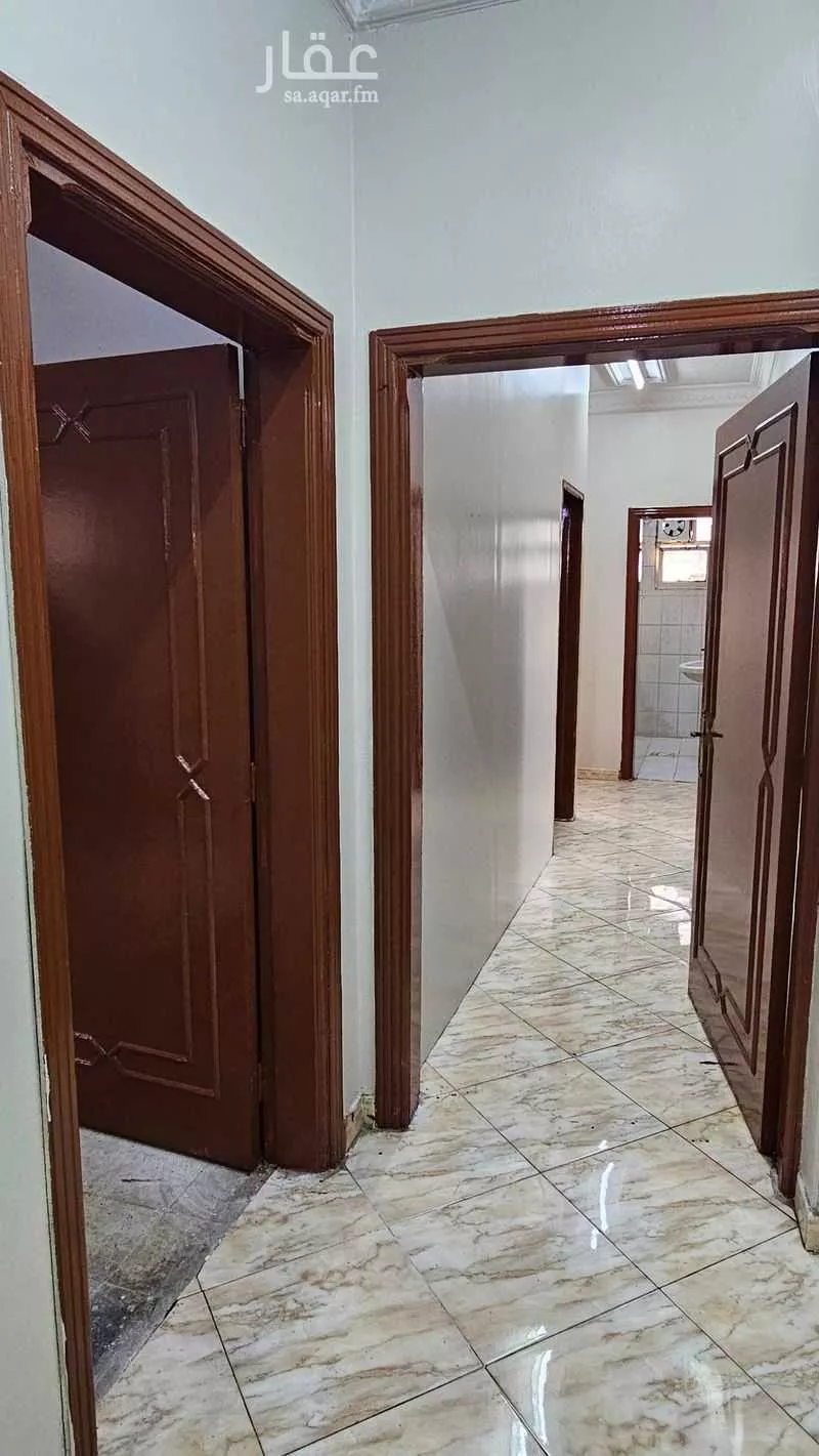 4 bedroom apartment in Riyadh 6