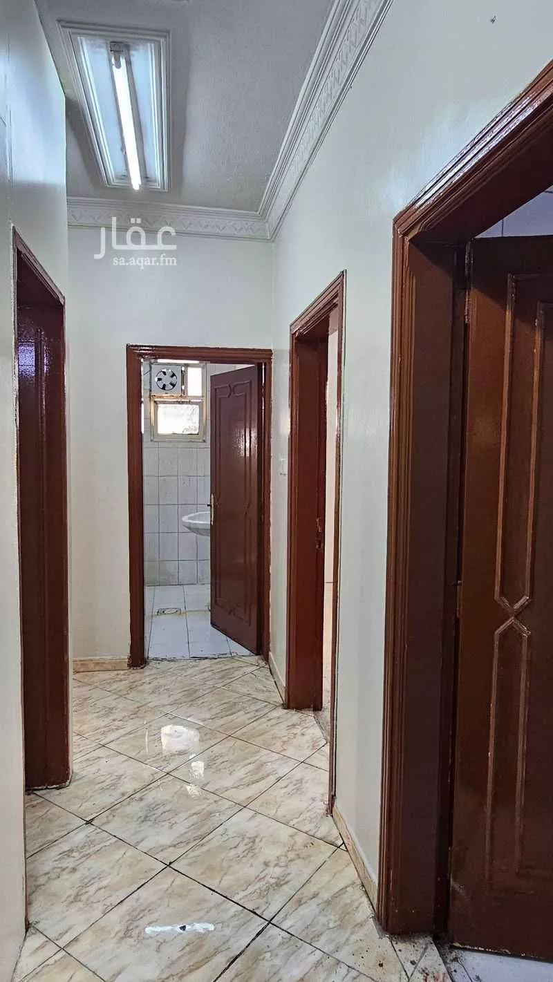 4 bedroom apartment in Riyadh 8