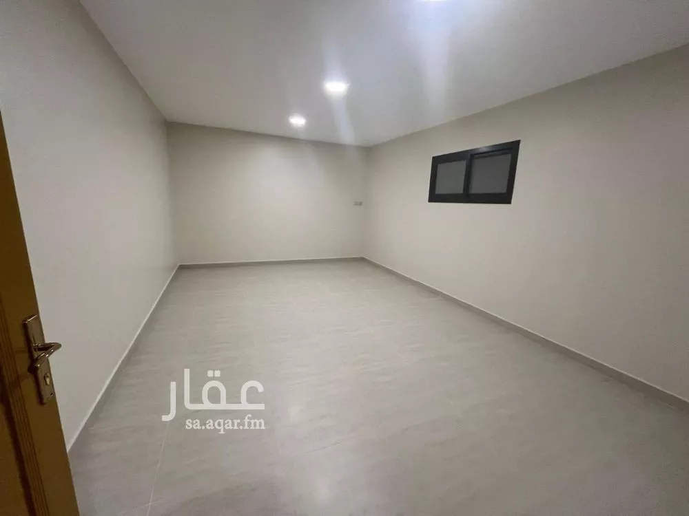 4 bedroom apartment in Al Zahrah, Riyadh 6