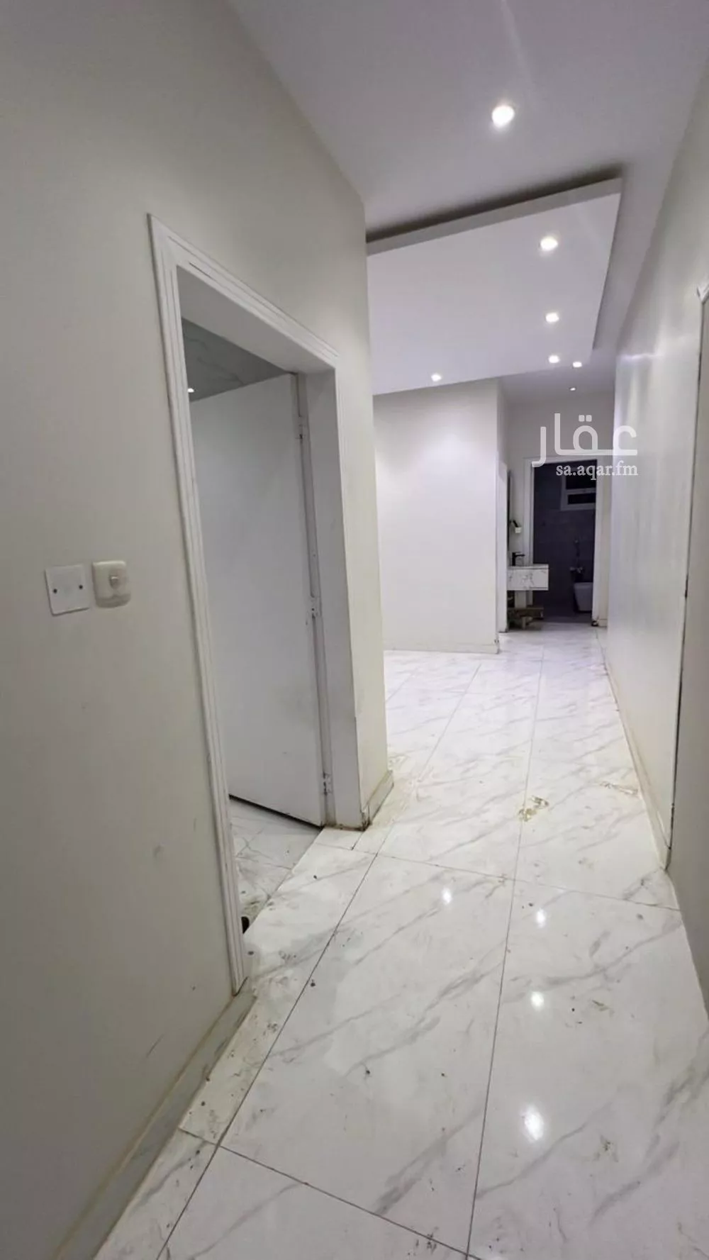 شقة 2 غرف في الرمال 5