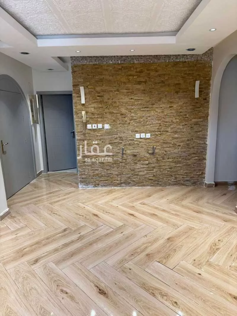 3 bedroom apartment in Bani Bayadah, Madinah 11