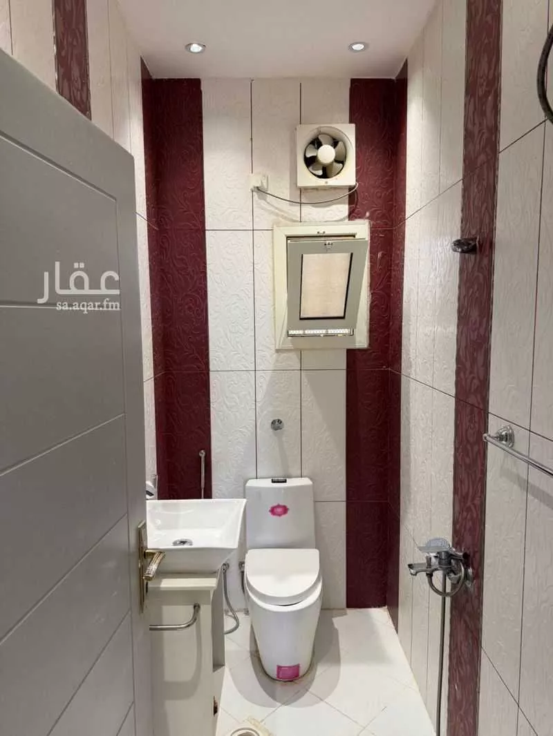 3 bedroom apartment in Bani Bayadah, Madinah 6
