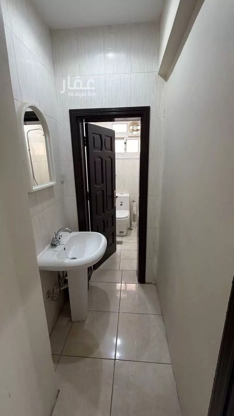 4 bedroom office in Al Areedh, Madinah 3