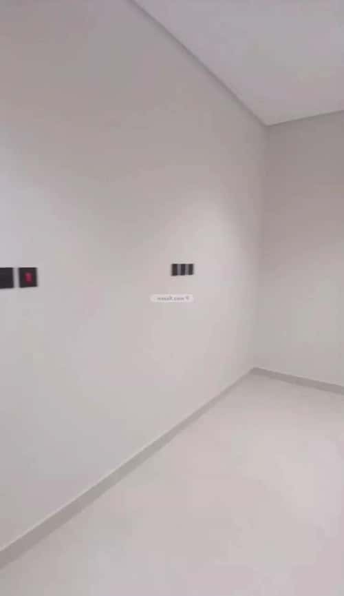 3 bedroom apartment in Ar Rayan 5