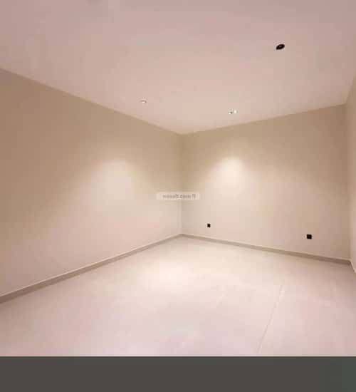 فيلا 5 غرف في الزمرد 3