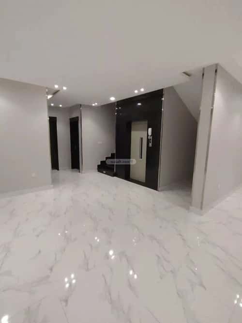 6 bedroom villa in Az Zomorod 2