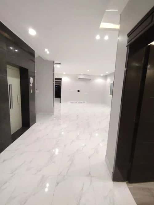 6 bedroom villa in Az Zomorod 4