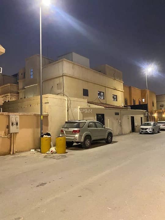 4 bedroom villa in Al Rabwa, Riyadh 3