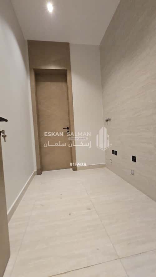 دور 6 غرف في الرويس 6